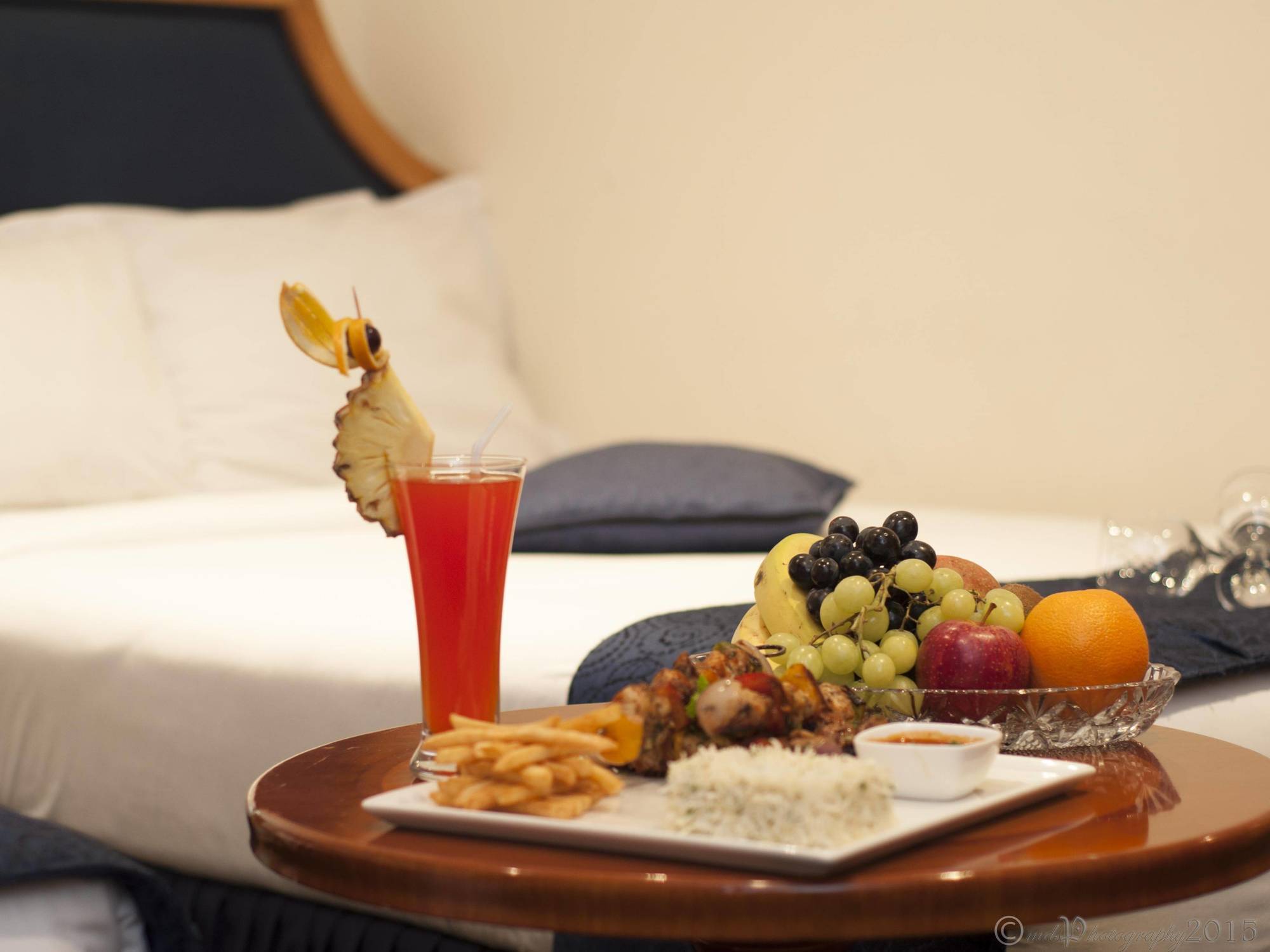 Cayam Hotel Doha Buitenkant foto